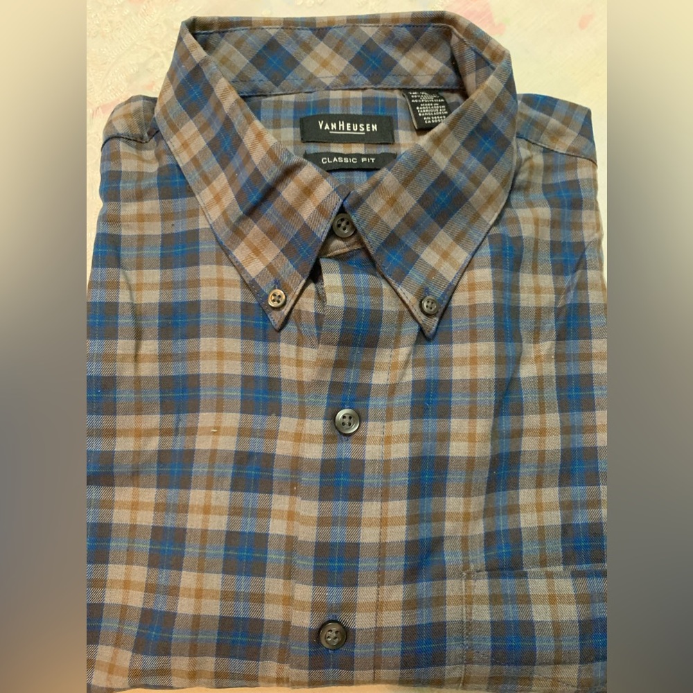 Van Heusen sport shirt